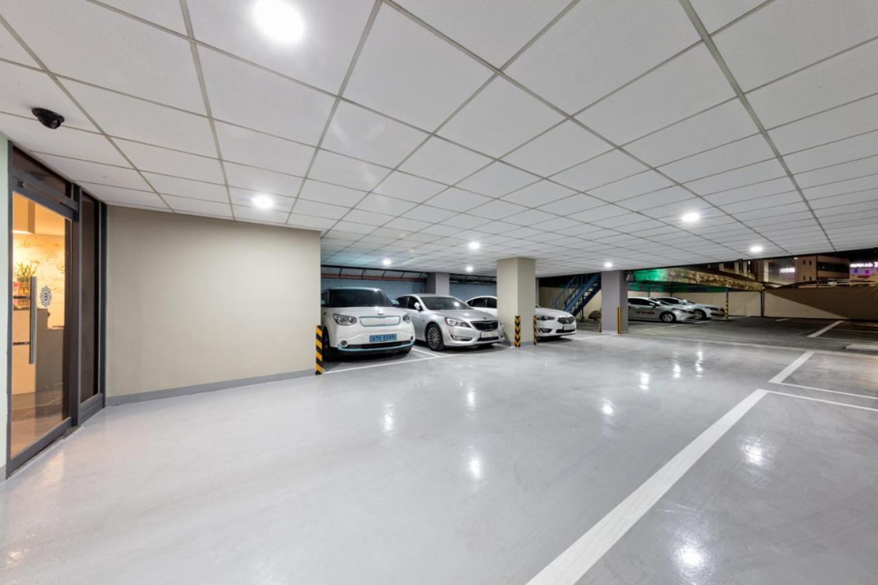 Ballantine Business Hotel Gwangju Metropolitan City Ngoại thất bức ảnh