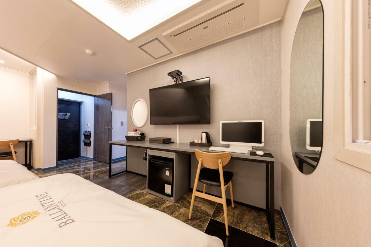 Ballantine Business Hotel Gwangju Metropolitan City Ngoại thất bức ảnh
