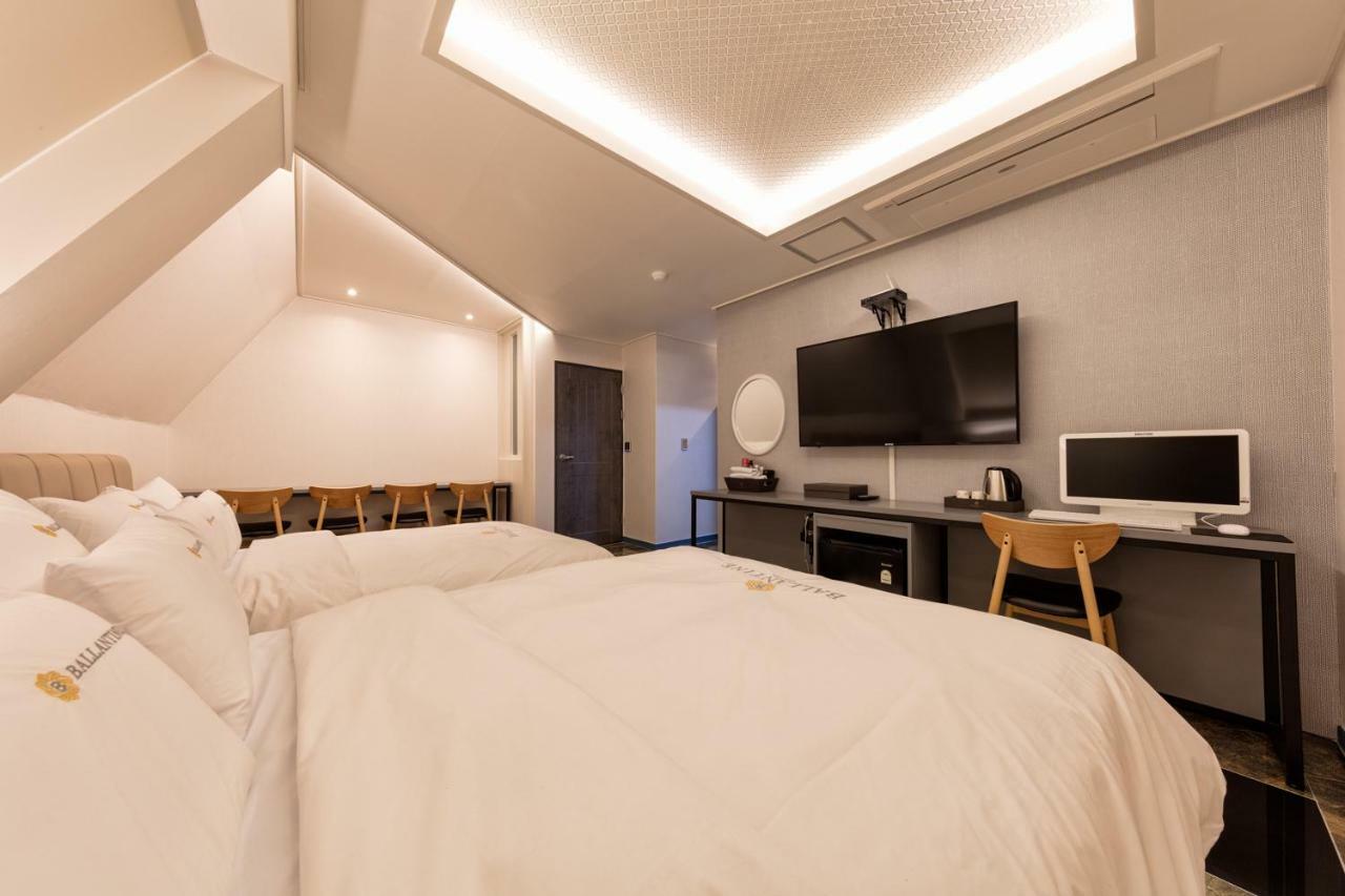Ballantine Business Hotel Gwangju Metropolitan City Ngoại thất bức ảnh